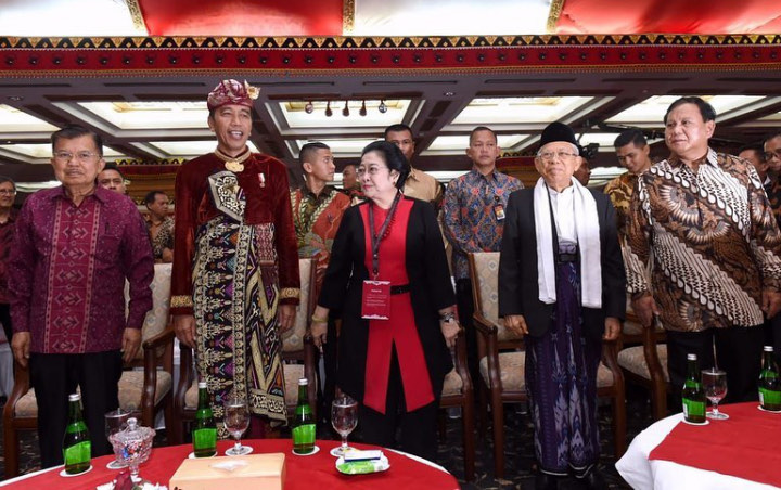 Jokowi Puji Megawati di Kongres V PDIP dan Minta Maaf ke Prabowo Karena Menang Telak di Bali
