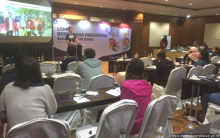 Tingkatkan Minat Belajar Bahasa Indonesia, Kemendikbud Adakan Lomba untuk WNA