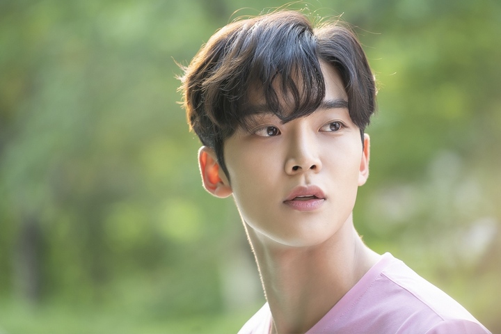 Rowoon SF9 Beber Alasan Setuju Bintangi \'July Found by Chance\'