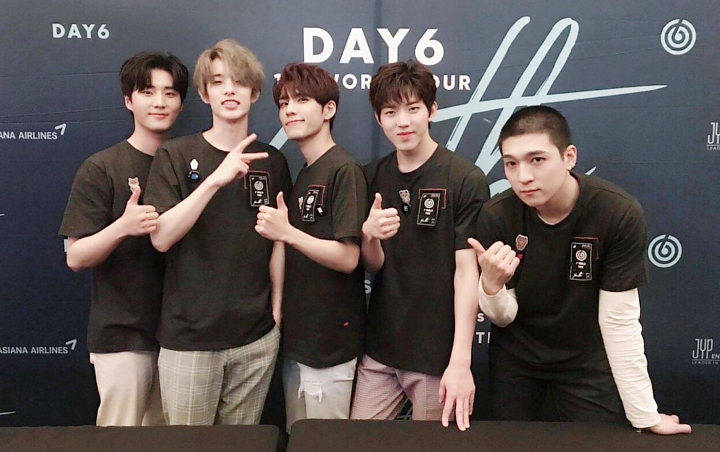 DAY6 Sapa Fans Pakai Bahasa Indonesia Jelang Konser Jakarta, Logat Dowoon Jadi Sorotan