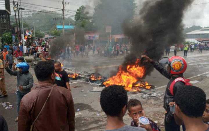 Ketua Komite Nasional Papua Barat Ditangkap Polisi di Sentani 