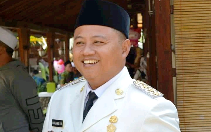 Wakil Gubernur Jawa Barat Minta Maaf Sebut 'Murtad' Saat Komentari Film 'The Santri'