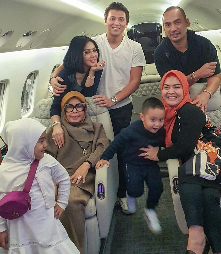 Syahrini Bagikan Momen Seru Bersama Adik dan Keponakan