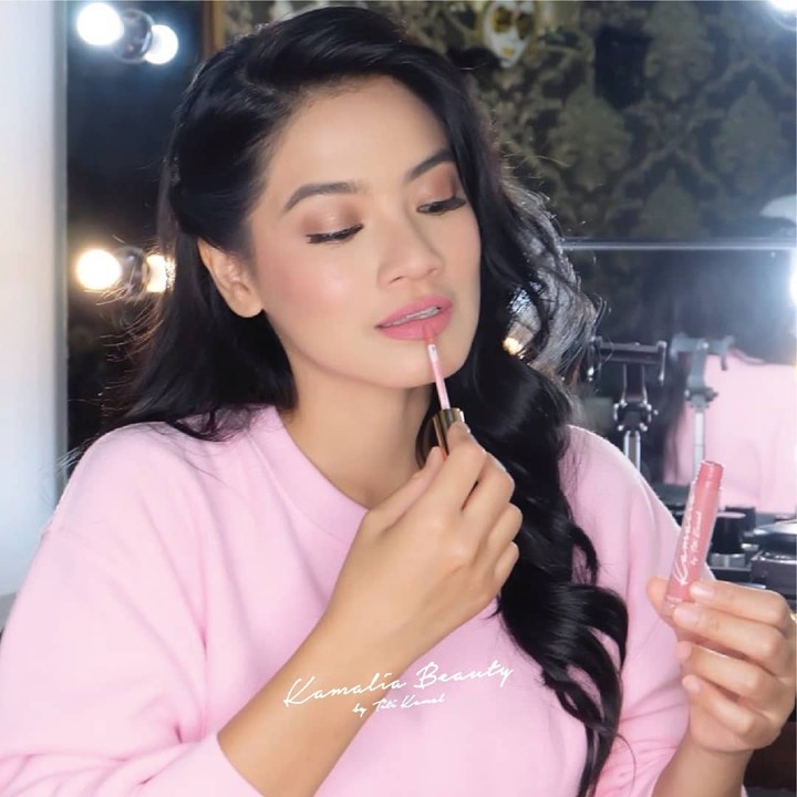 Kamalia, Produk Lipstik Milik Titi Kamal yang Ada Sejak 2018