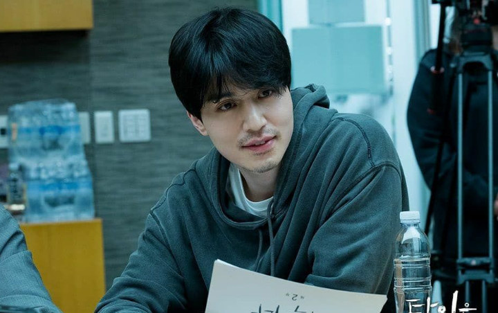 Akting Sadis Lee Dong Wook di 'Strangers from Hell' Dipuji Keren hingga Layak Dapat Penghargaan