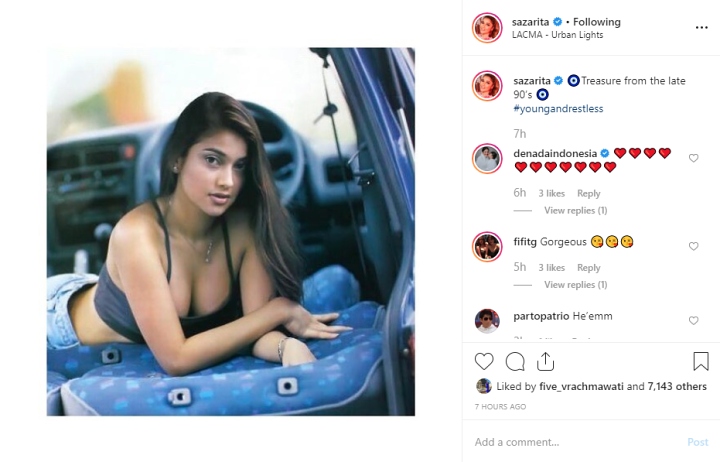 Sarah Azhari Seksi Foto Lawas