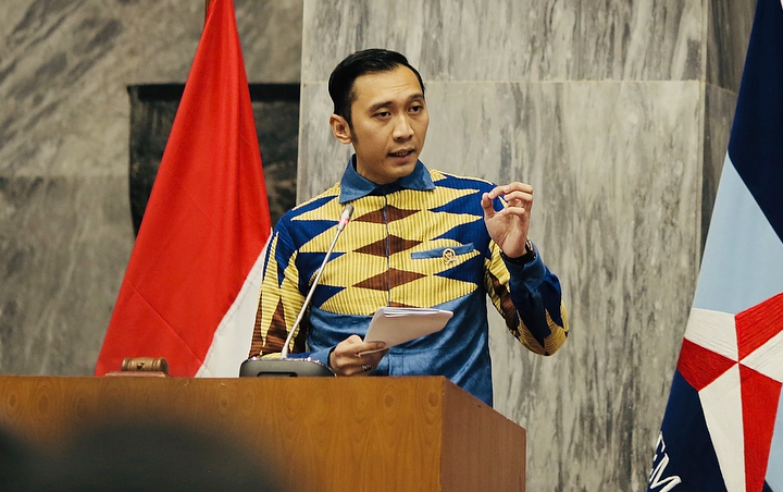 Tak Ada Kader Demokrat yang Dipanggil Jokowi, Putra Bungsu SBY: Kami Hanya Nonton