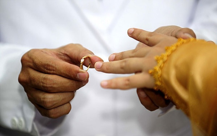 Sepasang Pengantin Di Subang Menikah Dengan Mahar Padi, Ternyata Ini Alasannya