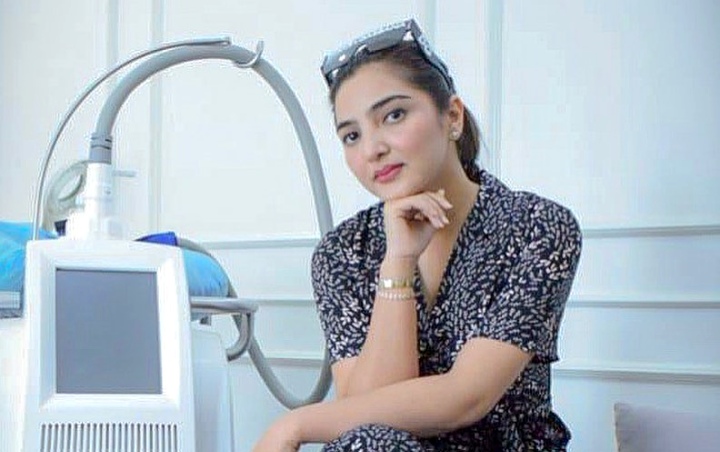 Ashanty Nyanyikan 'Sang Penggoda' Untuk Luna Maya, Sindir Syahrini?