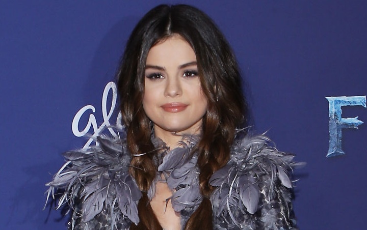 Selena Gomez Curhat Dibully Gemuk Saat Berjuang Melawan Lupus