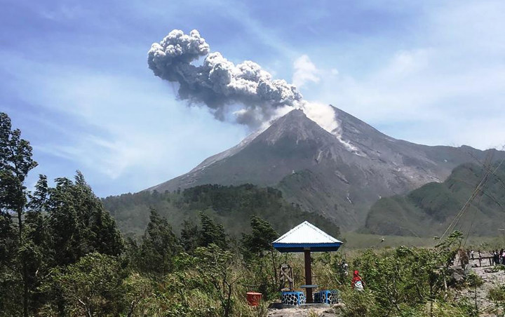 Ada Gempa di Sleman Sebelum Gunung Merapi Meletus, BMKG Jelaskan Hubungannya