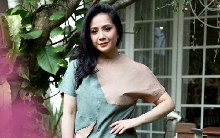 Nagita Slavina Pakai Sepatu Seharga Tanah, Kaki Mulus Dibahas Hikmah Dari Tak Bisa Naik Sepeda?