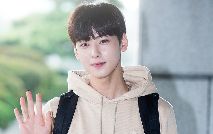 Visual Cha Eunwoo Pakai Tudung Pengantin Jadi Hot Topic, Cantik?