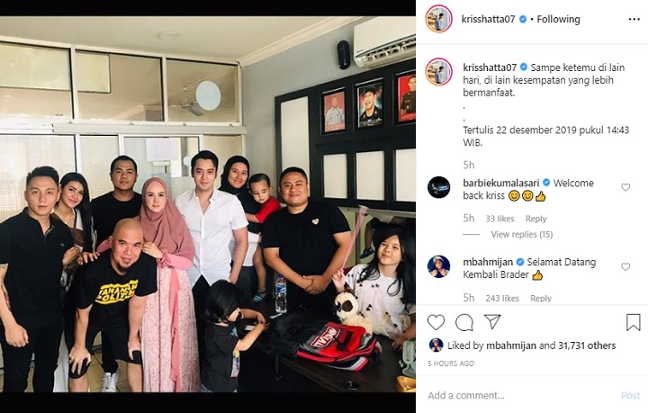 Komentar Barbie Kumalasari di Instagram Kriss Hatta