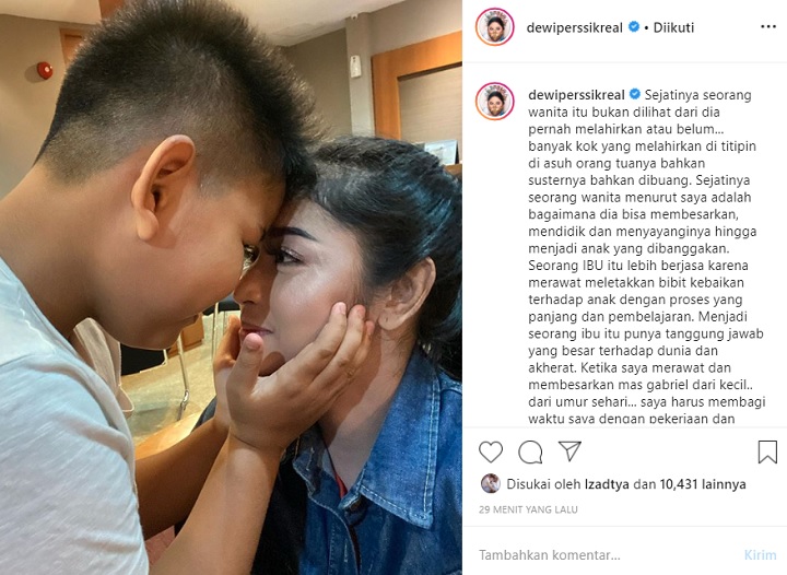 Postingan Instagram Dewi Persik