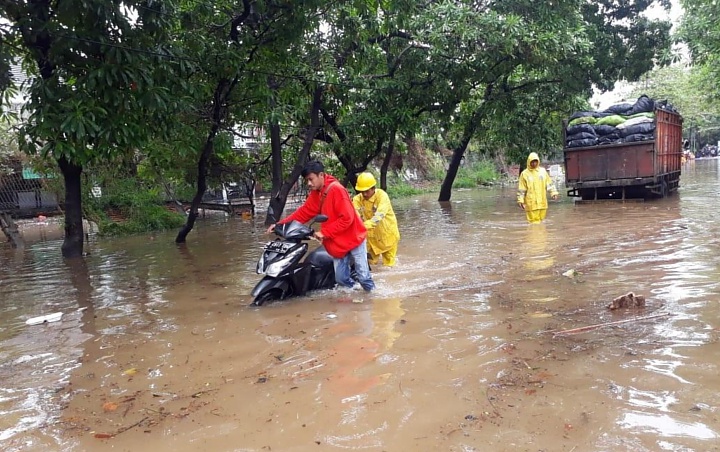 Korban Banjir Siap Gugat Anies Baswedan, Gerindra DKI: Siapa yang Bisa Jamin Tak Ada Motif Politik?