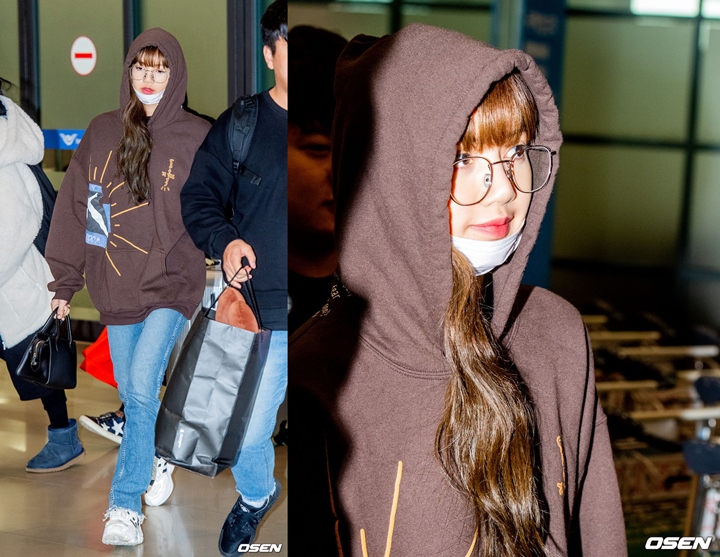 Lisa BLACKPINK Tampil Imut Banget di Bandara, Wajah Lelah Tuai Perhatian