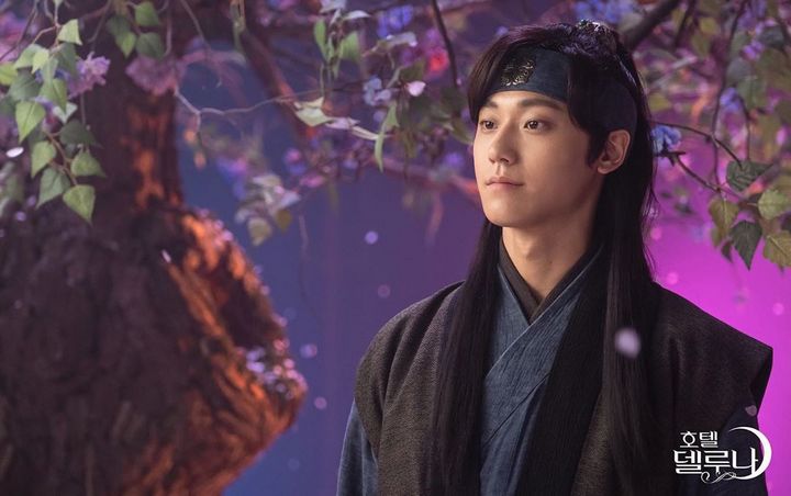 Lee Do Hyun Akui Sulit Lepaskan Karakter 'Mas Kunang-Kunang' di 'Hotel Del Luna'