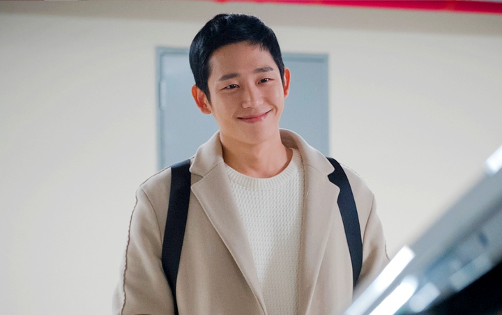 Jung Hae In Perdana Ungkap Foto Paspor, Wajah Ganteng Cetar Tuai Pujian Selangit
