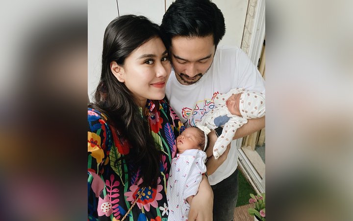 Syahnaz Sadiqah dan Jeje Govinda Gelar Akikah, Baju Kegedean Si Bayi Kembar Sukses Bikin Gemas