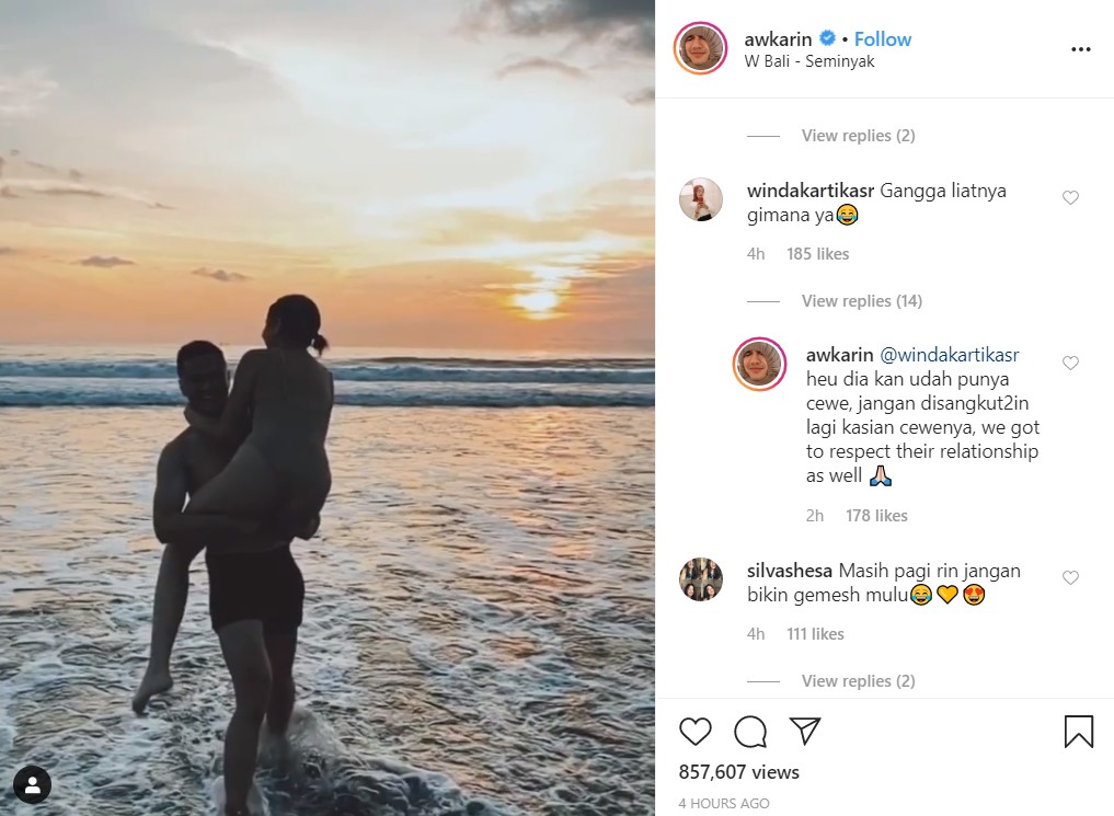 Awkarin Mesra Bareng Pacar, Beri Jawaban Ini Saat Netizen Singgung Soal Gangga