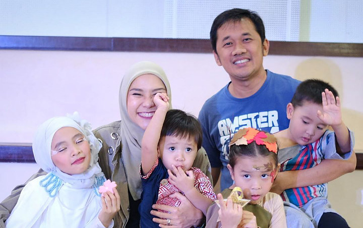 Hanung Bramantyo Ungkap Alasan Mengejutkan Perkenalkan Anak-Anaknya Sejak Dini Pada Pocong