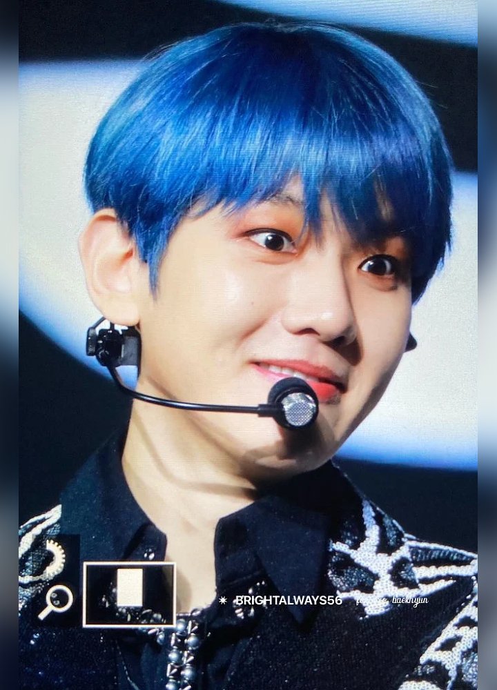 Baekhyun Langsung Nyesel Usai Bertingkah Sok Seksi di Konser SuperM