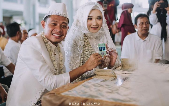Evan Dimas Resmi Menikah, Netter Goda Soal Gol Malam Pertama