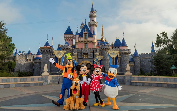 Disney Alami Rugi Ratusan Miliar Per Hari Akibat Corona