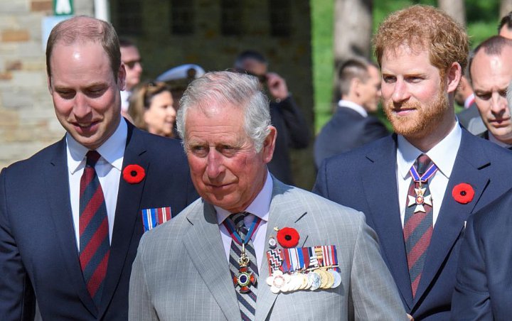 William dan Harry Jadi Akur Kembali Usai Pangeran Charles Positif Corona