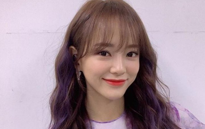 Kim Sejeong Pamer Foto Bareng Cha Eunwoo, Netizen Singgung Joy dan Yerin
