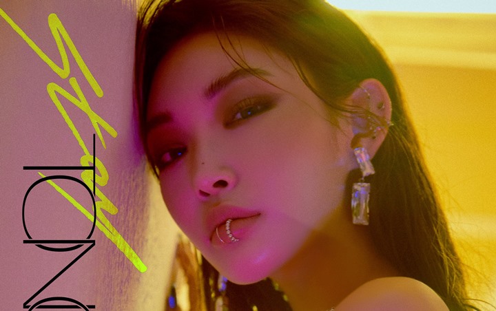 Kim Chung Ha Tampilkan Pesona Berkelap-kelip Dalam Teaser MV Lagu Comeback 'Stay Tonight'