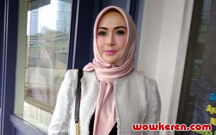 Rujuk, Eddies Adelia Kembali Jalani Ramadan Bareng Ferry Setiawan