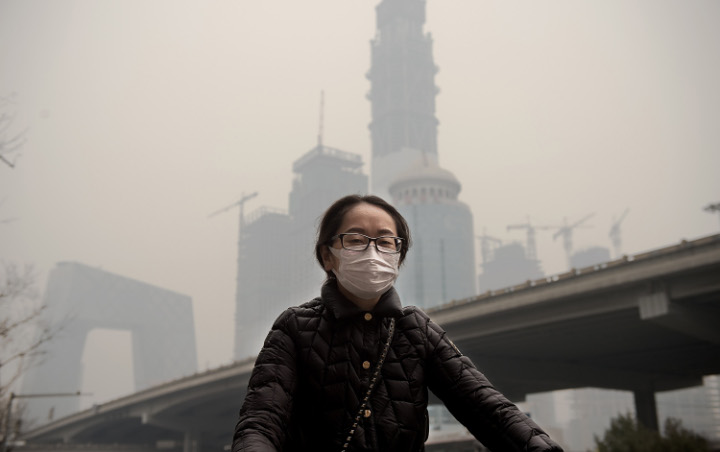 Langit Tiongkok Kembali Kelam Penuh Polusi Usai Lockdown Dicabut