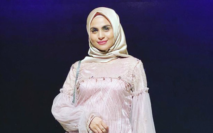 Sempat Buka Tutup Hijab, Asha Shara Ngaku Mantap Tutup Aurat Demi Almarhum Ayah