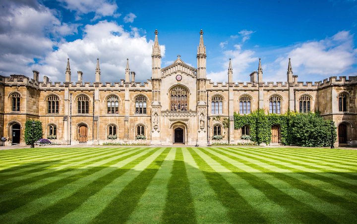 Universitas Cambridge Umumkan Kuliah Online Akan Berlangsung Sampai 2021