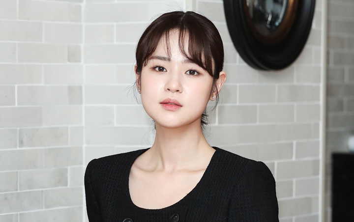 Shim Eun Woo Tak Takut Nikah Meski Alami Percintaan Tragis di 'The World Of The Married'