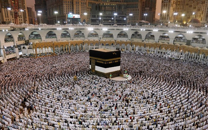 FPI Tuding Pemerintah Langgar Undang-Undang Karena Batalkan Haji 2020