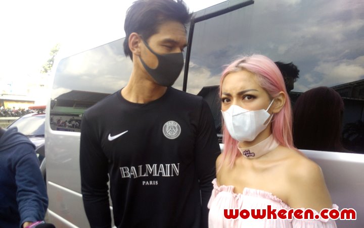 Jessica Iskandar dan Richard Kyle Tunda Pendaftaran Nikah 