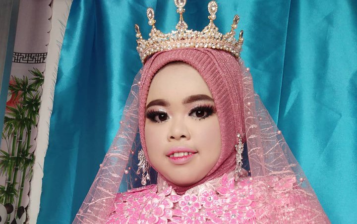 Rahmawati Kekeyi Tunjukkan Wajah Tanpa Make Up, Tak Dipercaya Karena Tetap Cantik