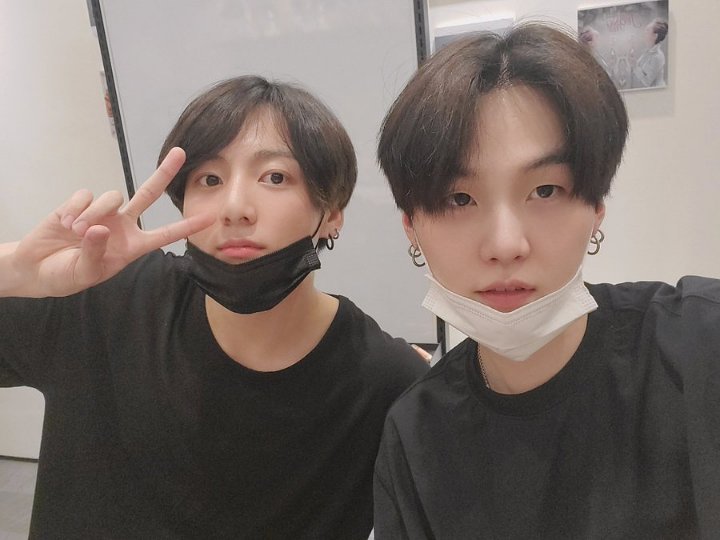 Jungkook Bahas Proses Pembuatan \'Stil With You\', Ternyata Terinspirasi Usai Gelap-Gelapan