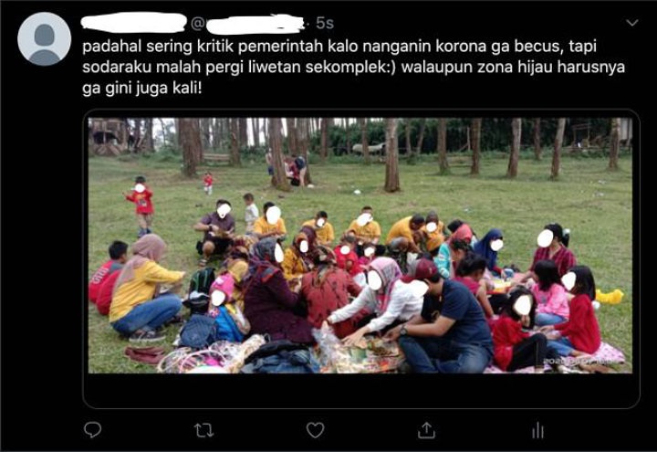 Jumlah Kasus Covid-19 Terus Bertambah, Segerombol Masyarakat Malah Asyik Liwetan