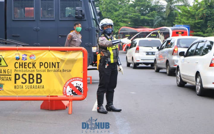 Terungkap 3 Alasan Jatim 'Panen Besar' Kasus Meninggal Corona, Risma Sampai Ambruk Menangis