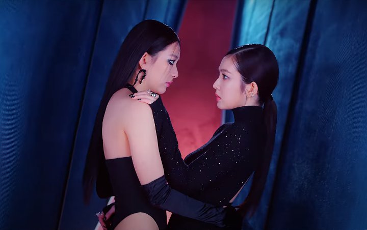 Irene Dan Seulgi Red Velvet Tampil Seram Serba Hitam Di MV Debut Sub Unit 'Monster' 