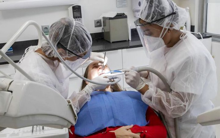 Masih Pandemi, Satgas COVID-19 PDGI Beber Prosedur Berobat ke Dokter Gigi Yang Aman