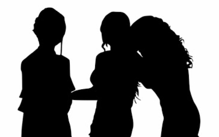 Idol Laki-Laki Beber Cerita Mengejutkan Soal Member Girl Grup Dianiaya Leader Sendiri