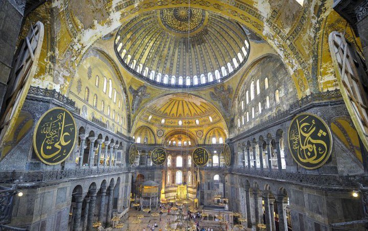 Badan Ulama Turki Sebut Hagia Sophia Boleh Dikunjungi Turis di Luar Waktu Salat