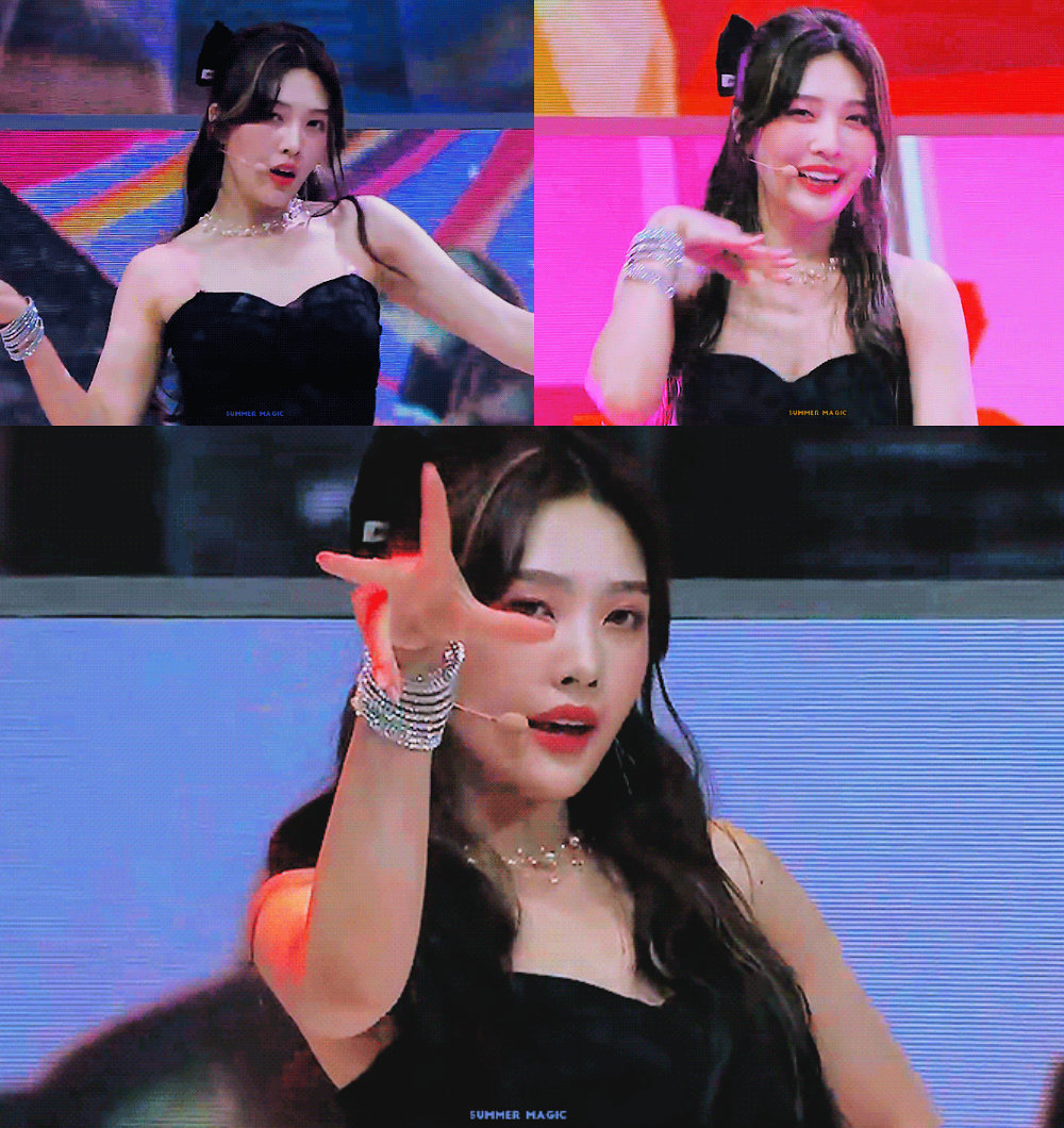 Joy Dipuji Secantik Putri Saat Tampil di Panggung Bareng Red Velvet