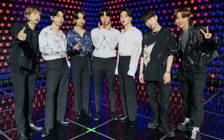 BTS Jadi Satu-Satunya Grup yang Tampil di Empat Ajang Penghargaan Terbesar di AS, Netizen Bangga