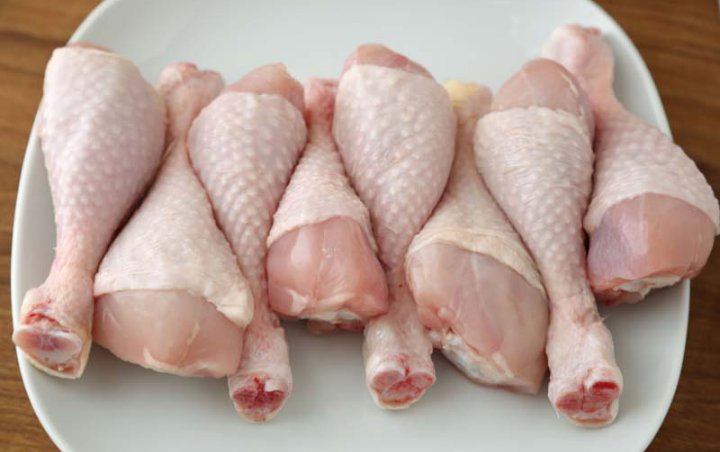 Tiongkok Temukan Virus Corona di Produk Ayam Beku Impor Dari Brasil
